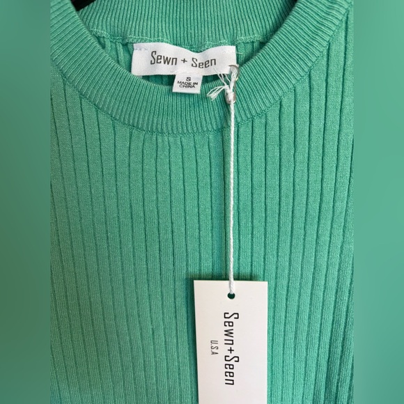 NWT Sewn + Seen Ribbed Ruffle Hem Tank Top Size Small St Patrick’s Day Green - Picture 3 of 6